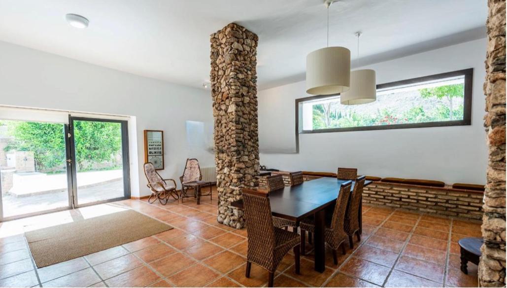 Cortijo Andaluz Doña Adela Hostal Almería Exterior foto
